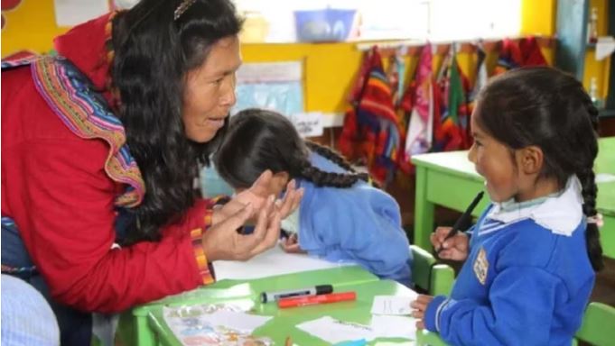 Cuál es el presente y futuro de las lenguas originarias en el Perú