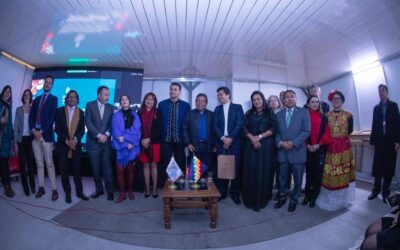 Destacados poetas de Bolivia, Colombia, Chile, Ecuador y México participaron en recital internacional