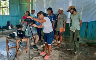 Comunidad Ticuna de Bufeococha en la Amazonía peruana ha estimulado la lengua ticuna a través del trabajo audiovisual.